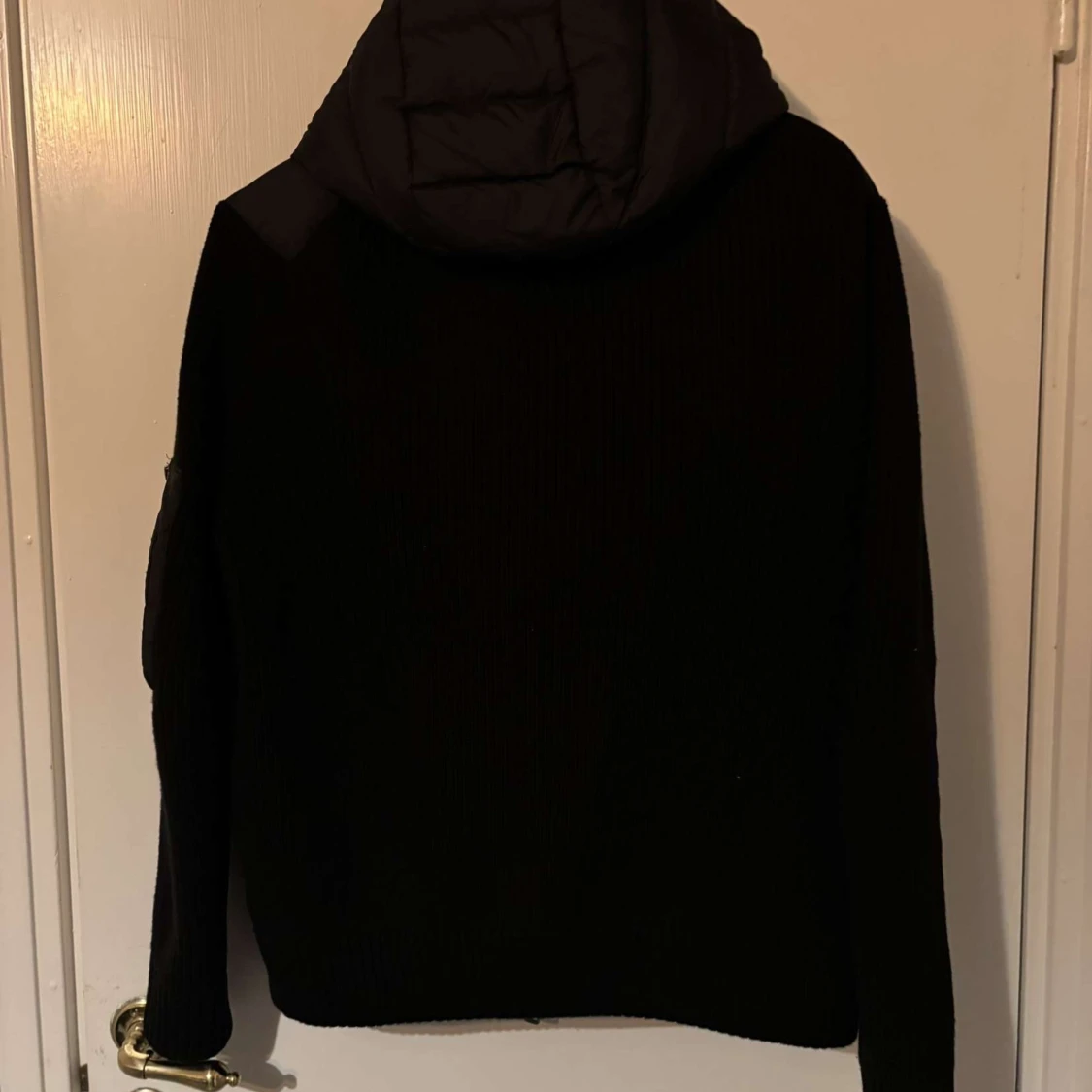 Svart dunjacka från Moncler - 91