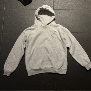 Gina tricot hoodie - Bra skick💗