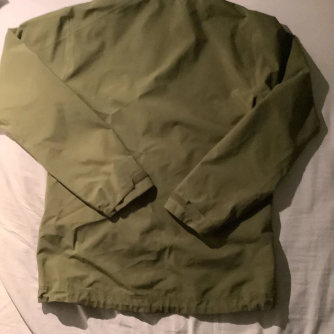 Haglöfs jacka i ny skick säljer pga passar inte längre  - 90