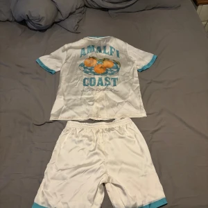 Zara Amalfi Coast set  - Aldrig använd. Nypris 800kr