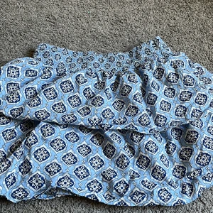 Gina kjol - Gina young kjol mini vart mycket till användning men fortfarande väldigt fint skick 