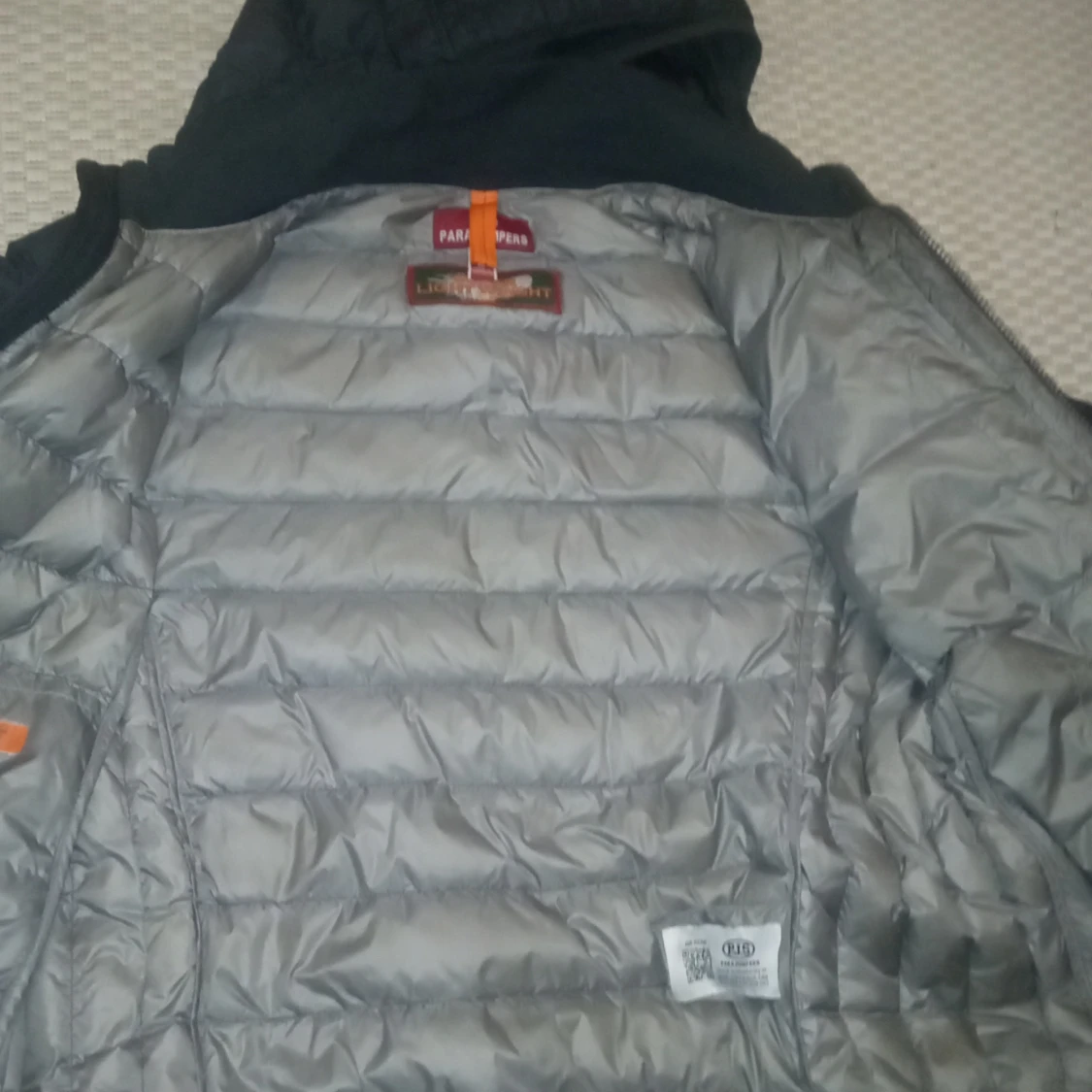 Svart dunjacka från Parajumpers - 3