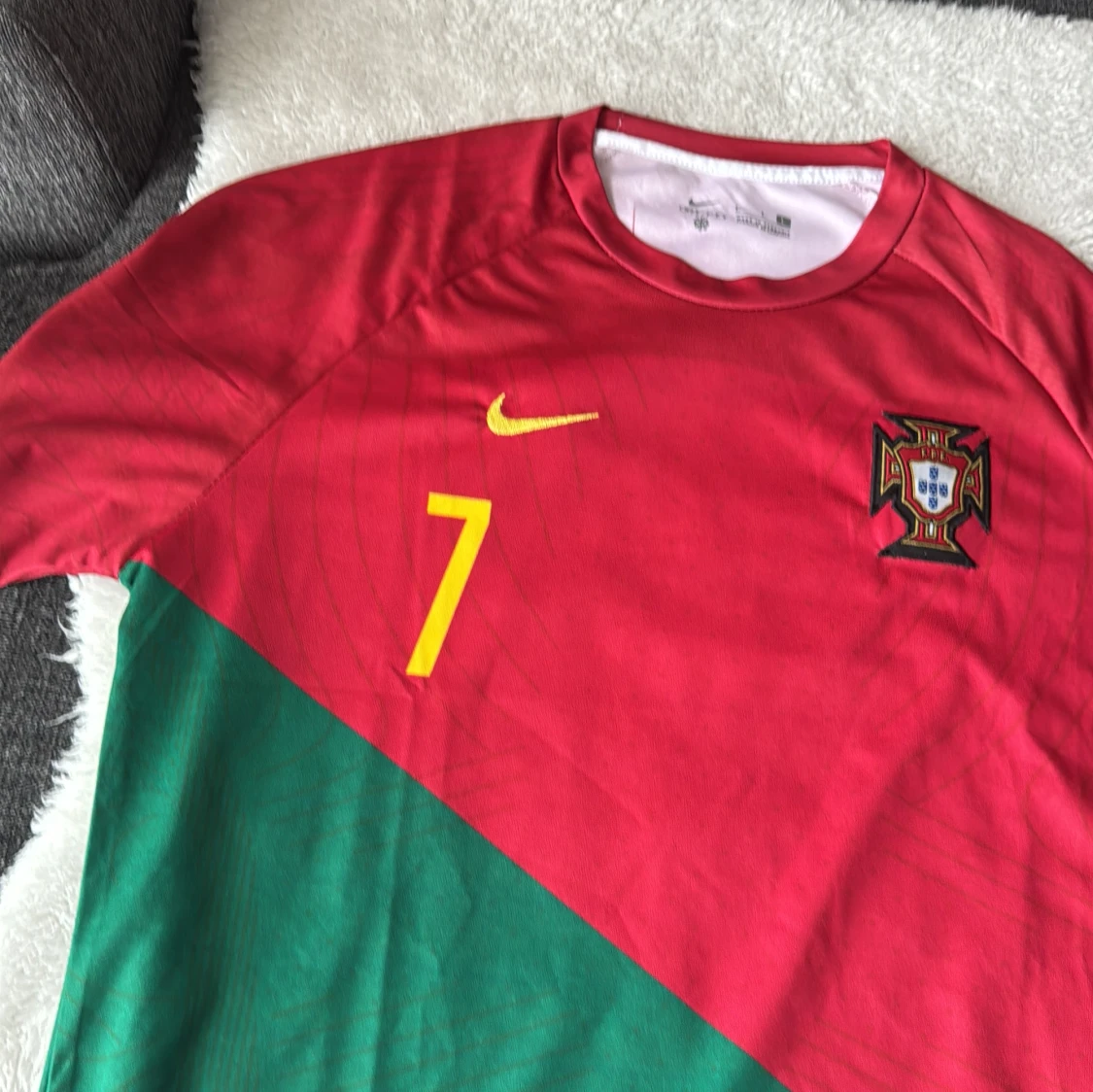 Röd/grön Portugal fotbollströja - 3