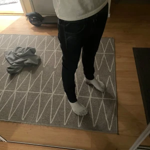 Replay jeans - Säljer ett par feta replay jeans som är i 10/10 skick.