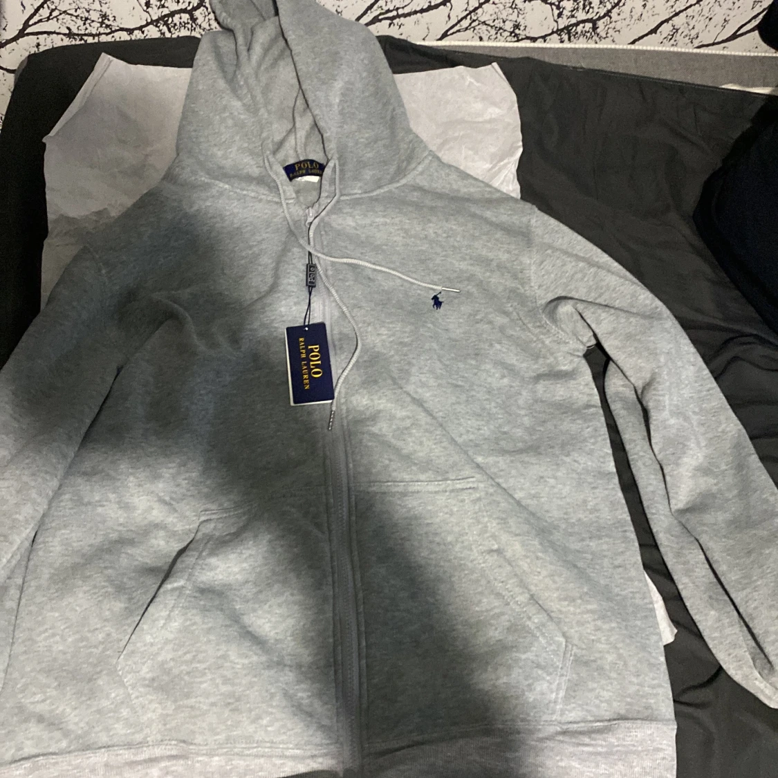 Grå hoodie från Ralph Lauren - 4