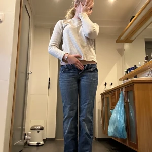 Jenas - Bootcut lågmidjade jeans från grifoni