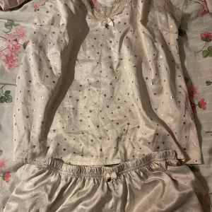 Sett från new yorker  - Pyjamas set 