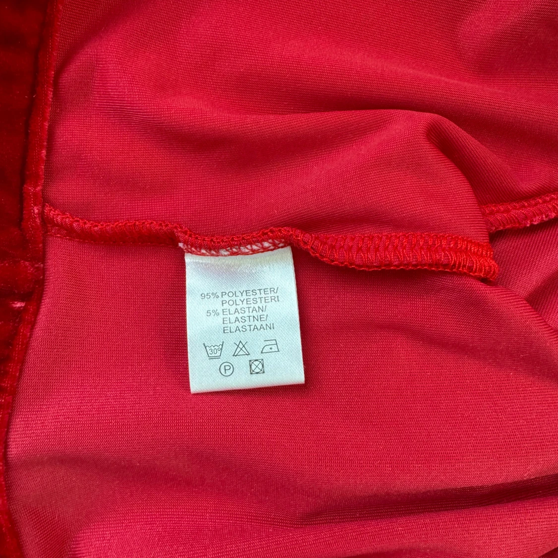 eleganta röda sammetkofta, Helt Ny. - 92