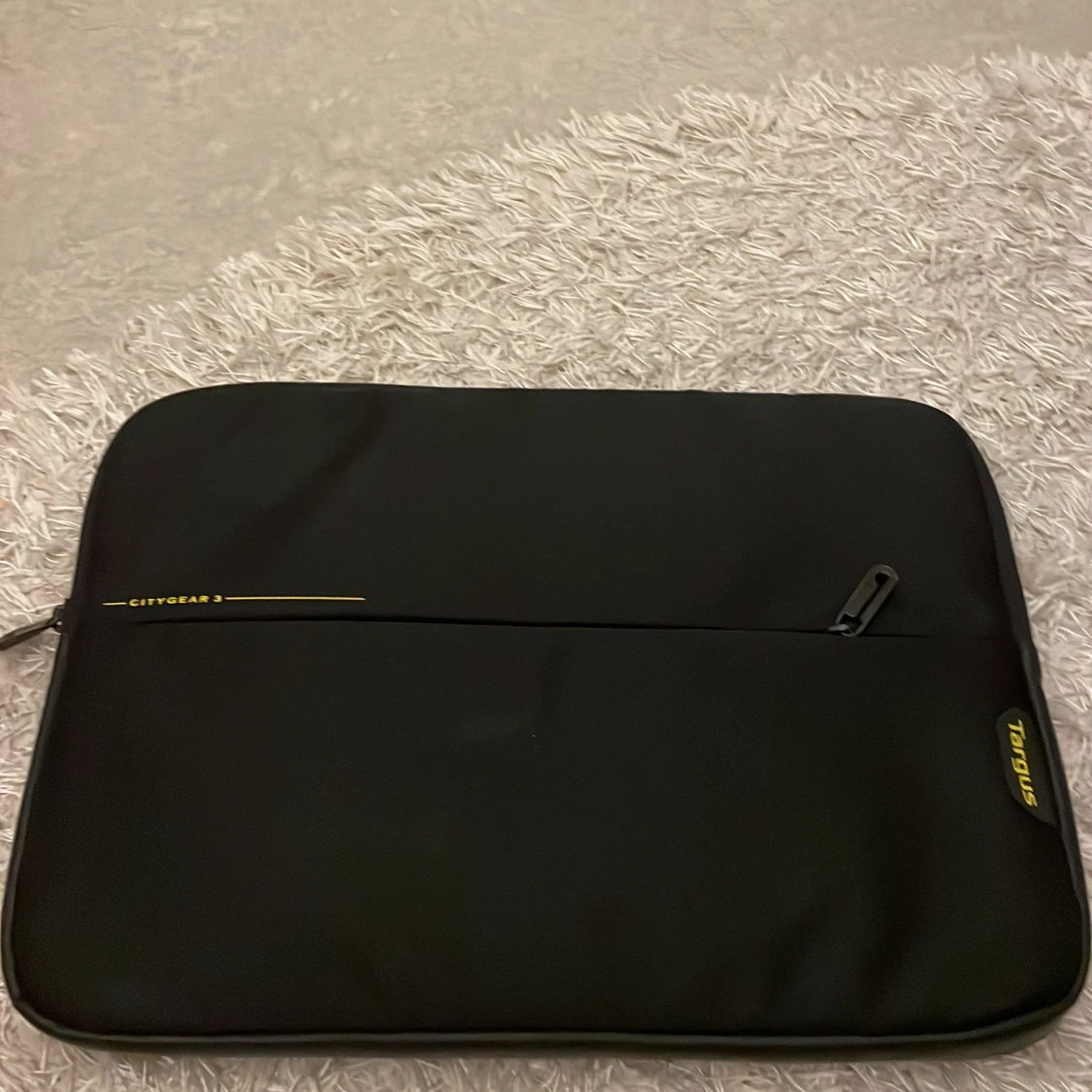 Svart datorväska från Targus