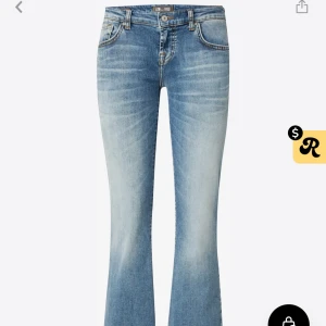 Ltb roxy jeans  - Säljer mina ltb jeans i roxy modellen som är sparsamt använda, nypris: 915kr❤️