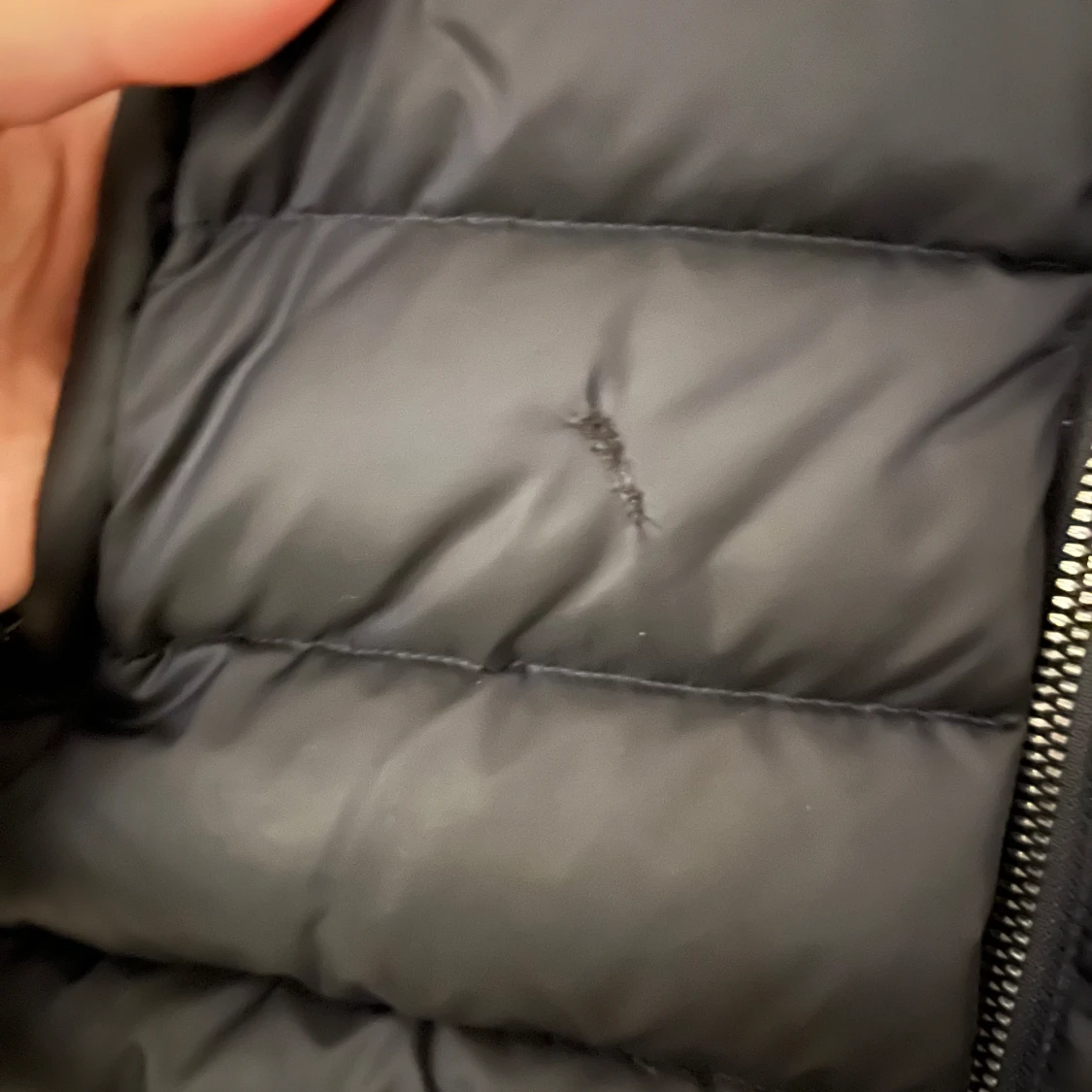 Svart dunjacka från Colmar - 91