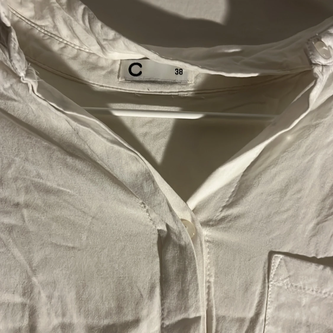 Vit långärmad skjorta - 90