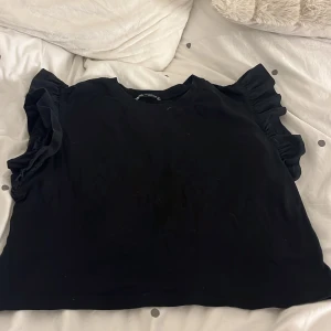 Svart tröja❤️ - Bra skick knappt använd ❤️