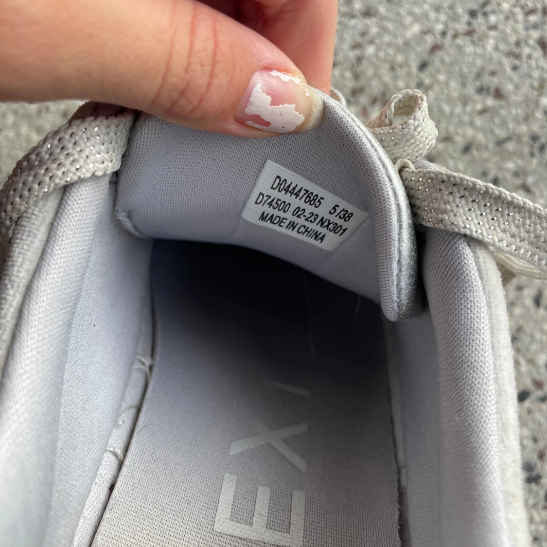 Glittriga skor  - 91