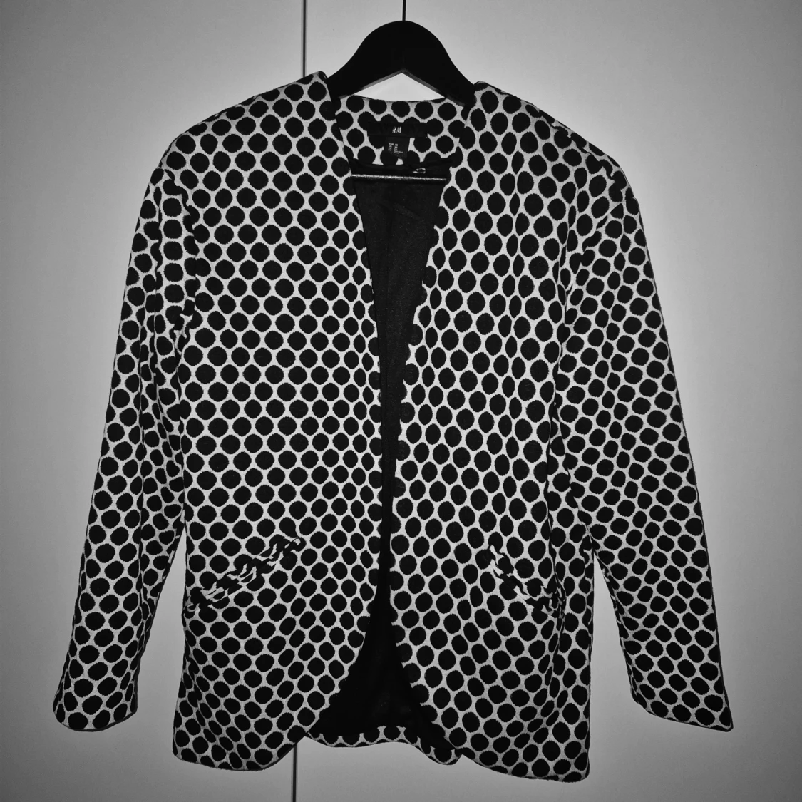 H&M White & Black Dot blazer - 2
