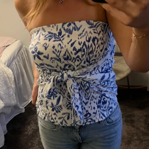 Topp/kjol - Super söt bandeau topp/kjol som aldrig kommit till användning🫶