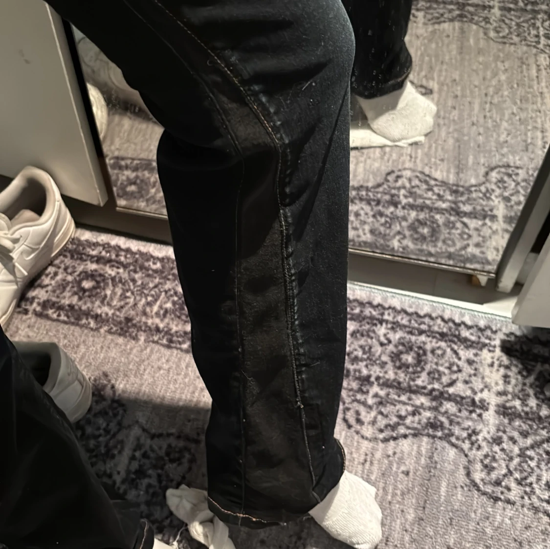 Svarta jeans från Guess - 2