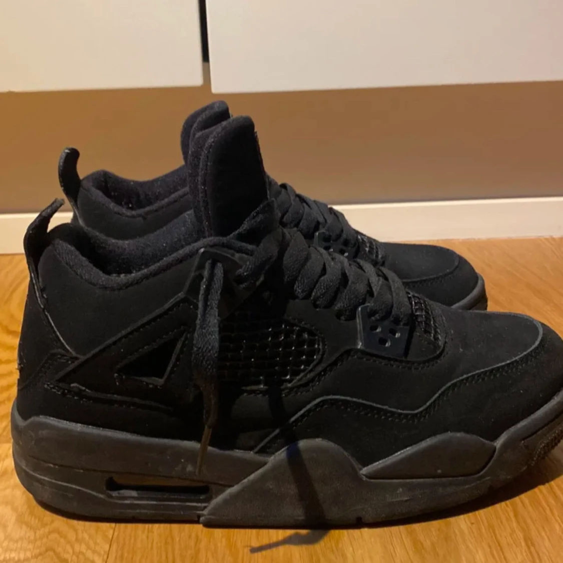 jordan 4 black cat  - 2