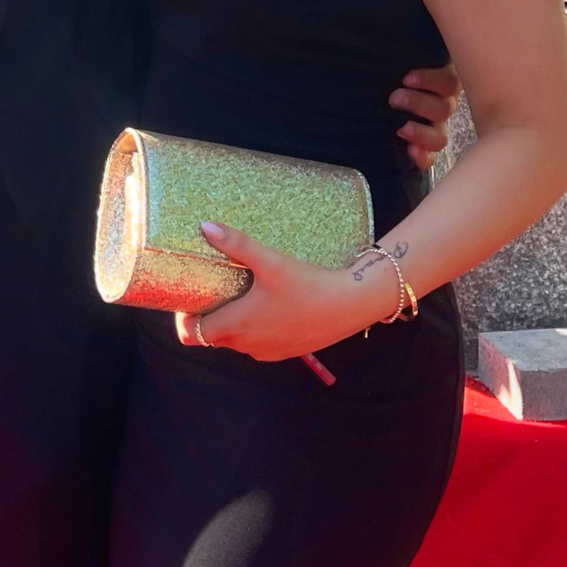 Glittrig guld CLUTCH - 1