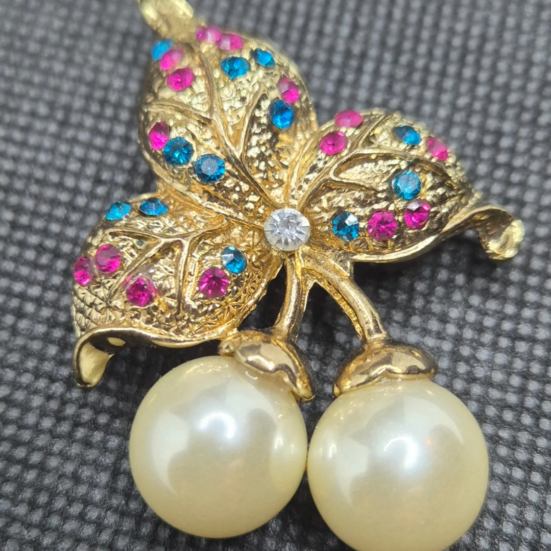 Brosch - Körsbär  - 2