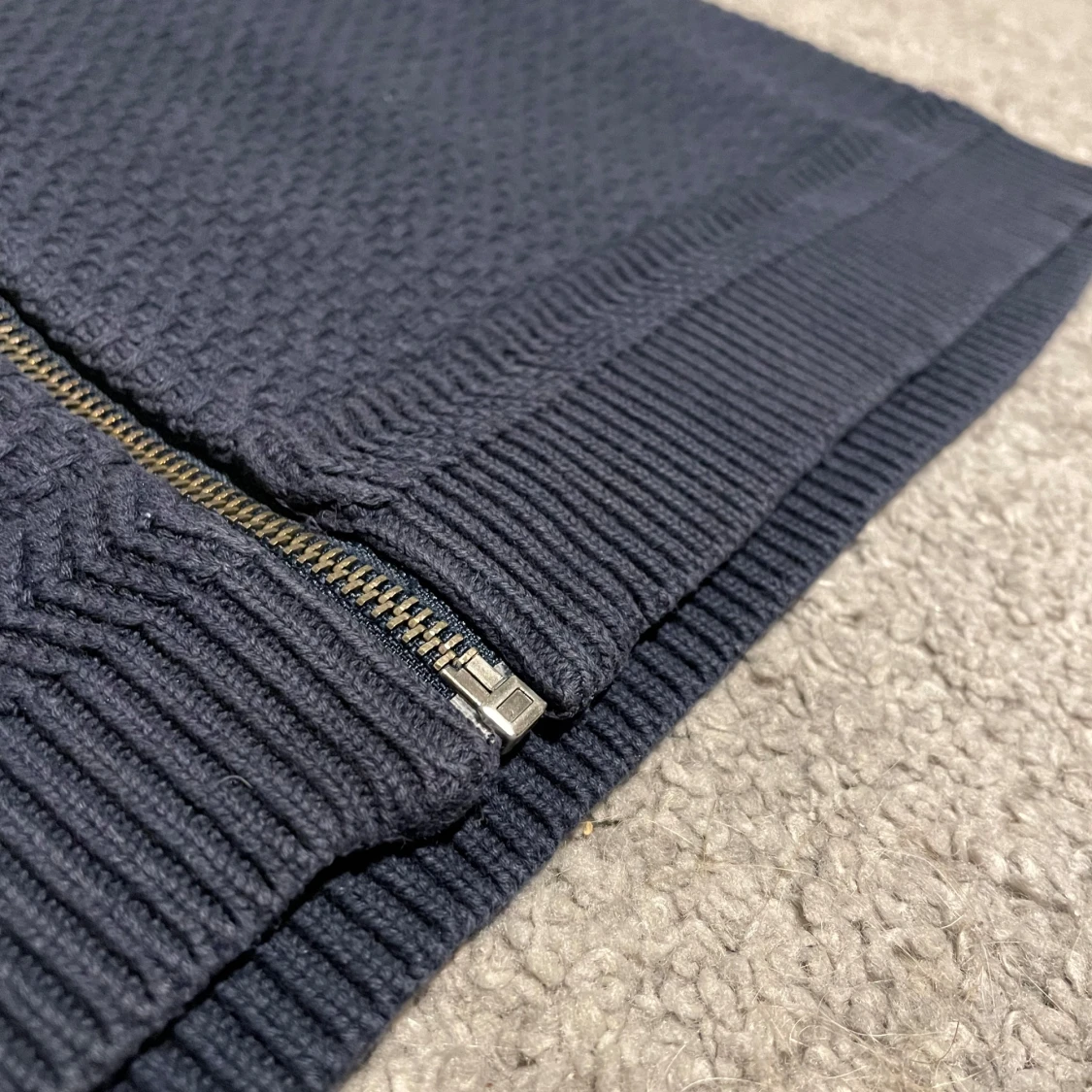 Mörkblå kofta från Carl William - 2