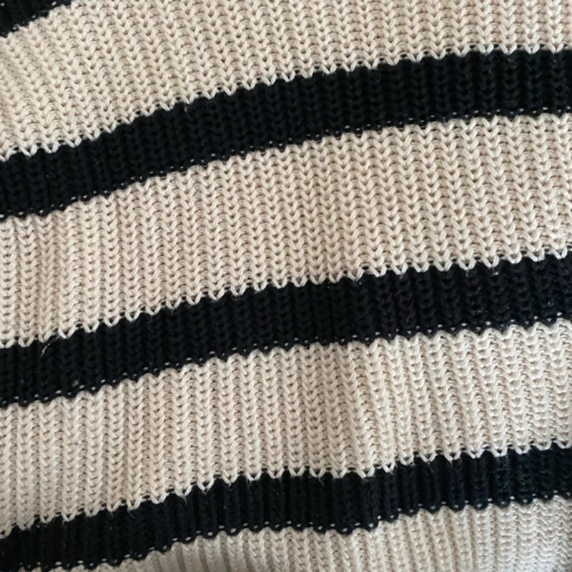 stickad tröja🩵 - 4