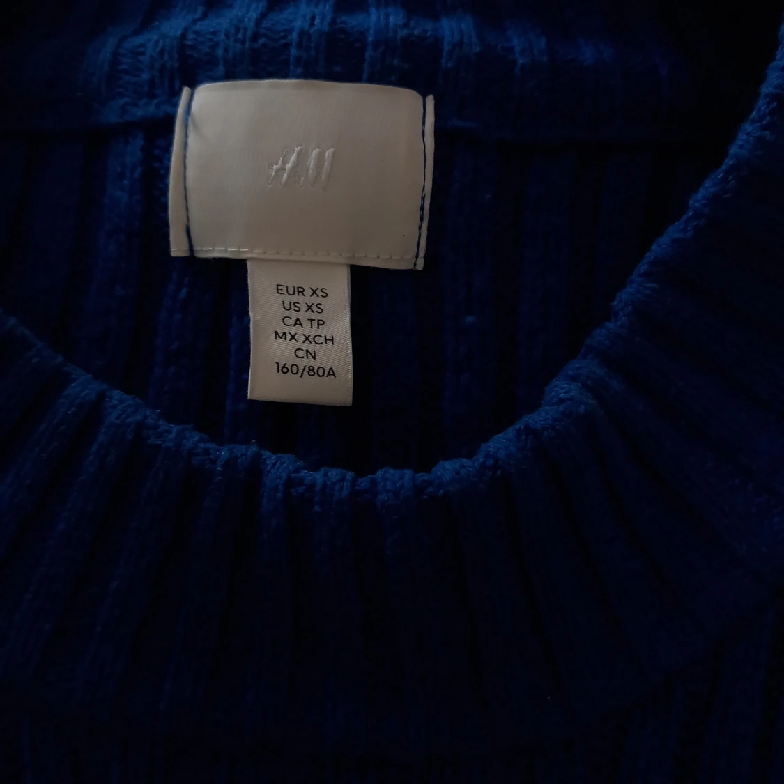 Blå stickad tröja från H&M - 91