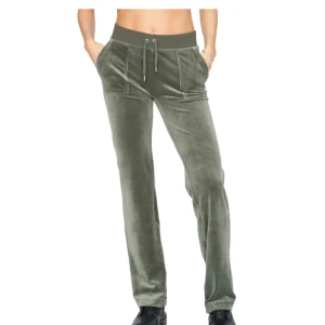 Juicy couture - storlek Xxs, bra skick, lite slitna på knäna men det syns inte