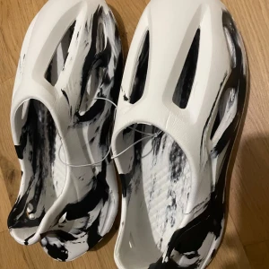 Foam runners - Brand new and never worn. 