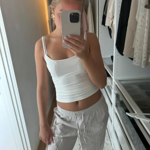 Pyjamasbyxor - Super fina pyjamas byxor som är enormt bekväma, säljer på grund av att de blivit för korta