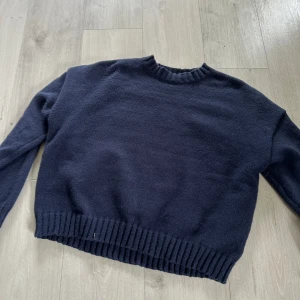 Stickad tröja - Stickad tröja💕 använd en gång💕