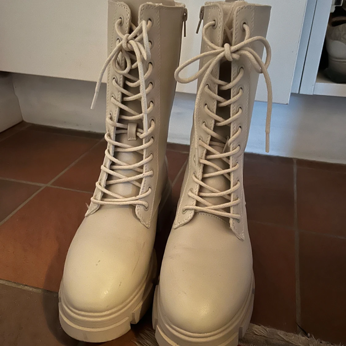 Beiga  boots med snörning strl 39 - 90
