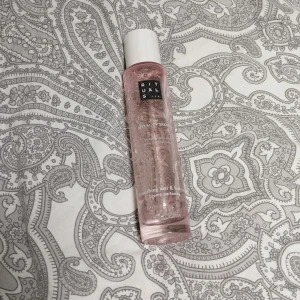 Rituals body mist-Sakura - Använd ett fåtal gånger, 3/4 kvar
