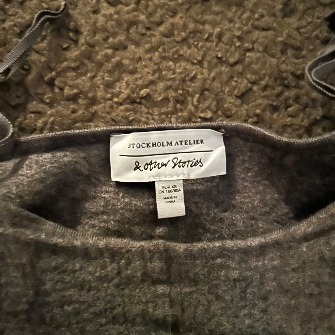 grå tajt tröja - 90