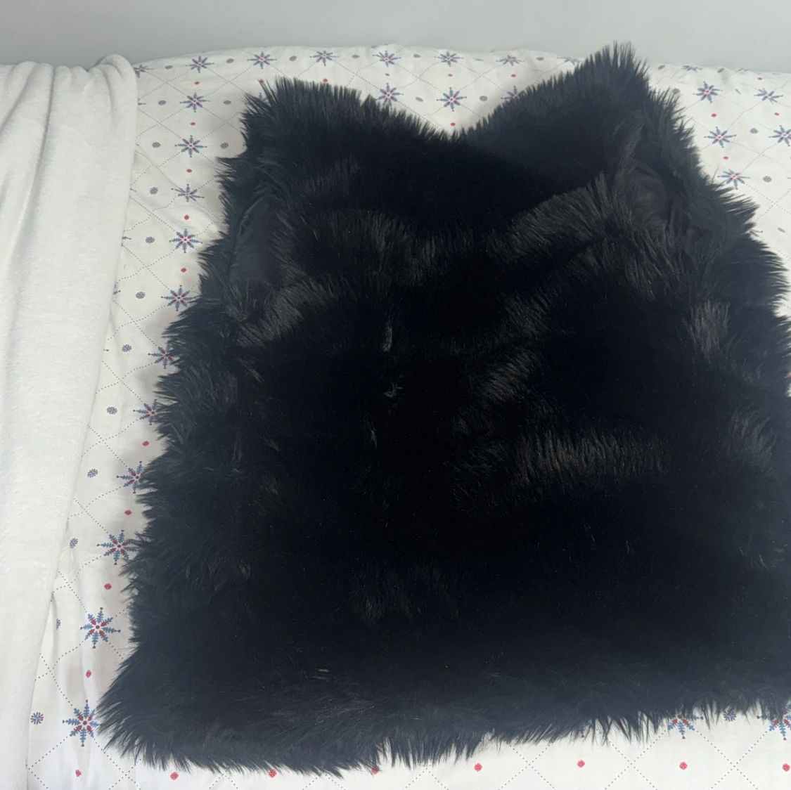 Svart pälsväst - 92