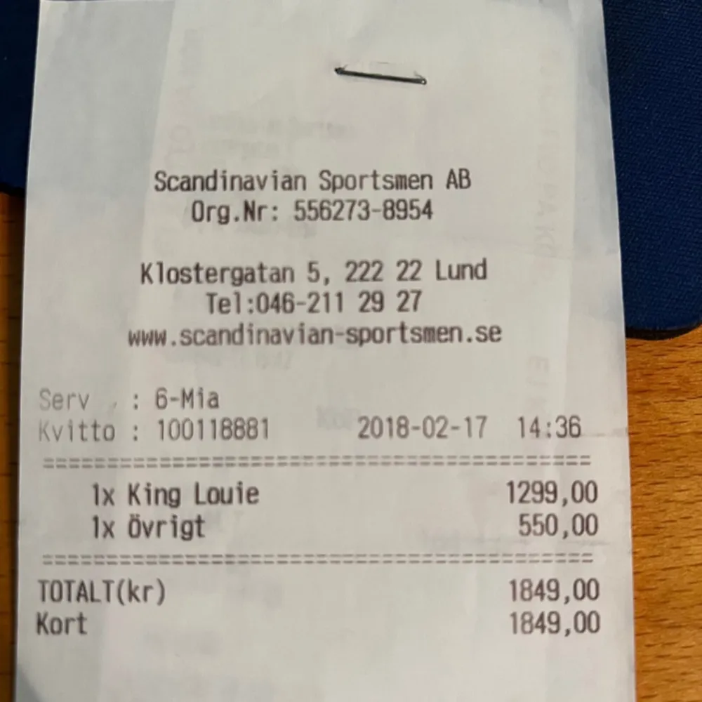 I jättefint skick, aldrig använd! Nypris 1299:-, se bild på kvittot. Takit.