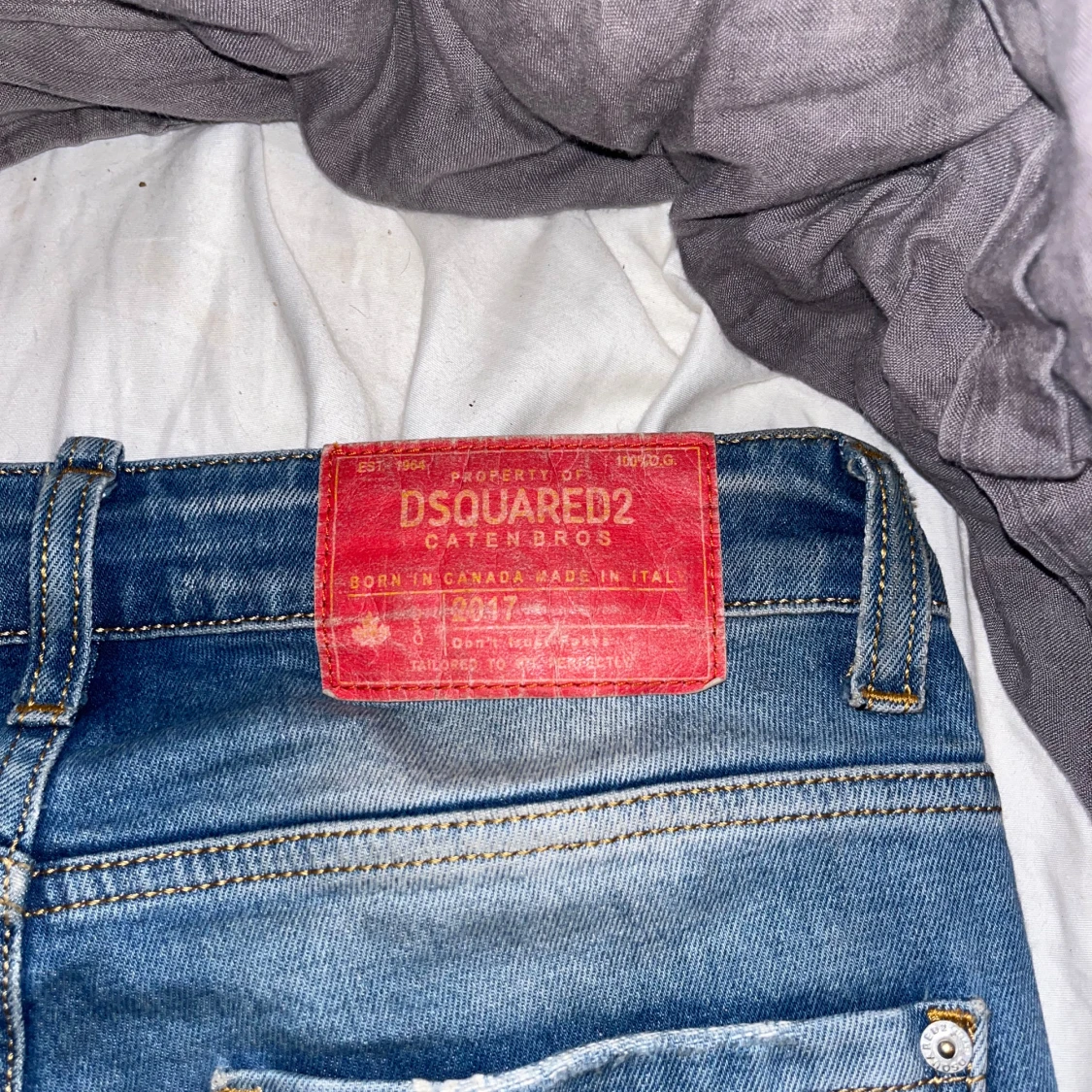 Dsquared2 Jeans Storlek 42/S - 91