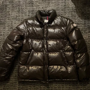Moncler Puffer - Moncler Puffer 9/10 recepit✅ 