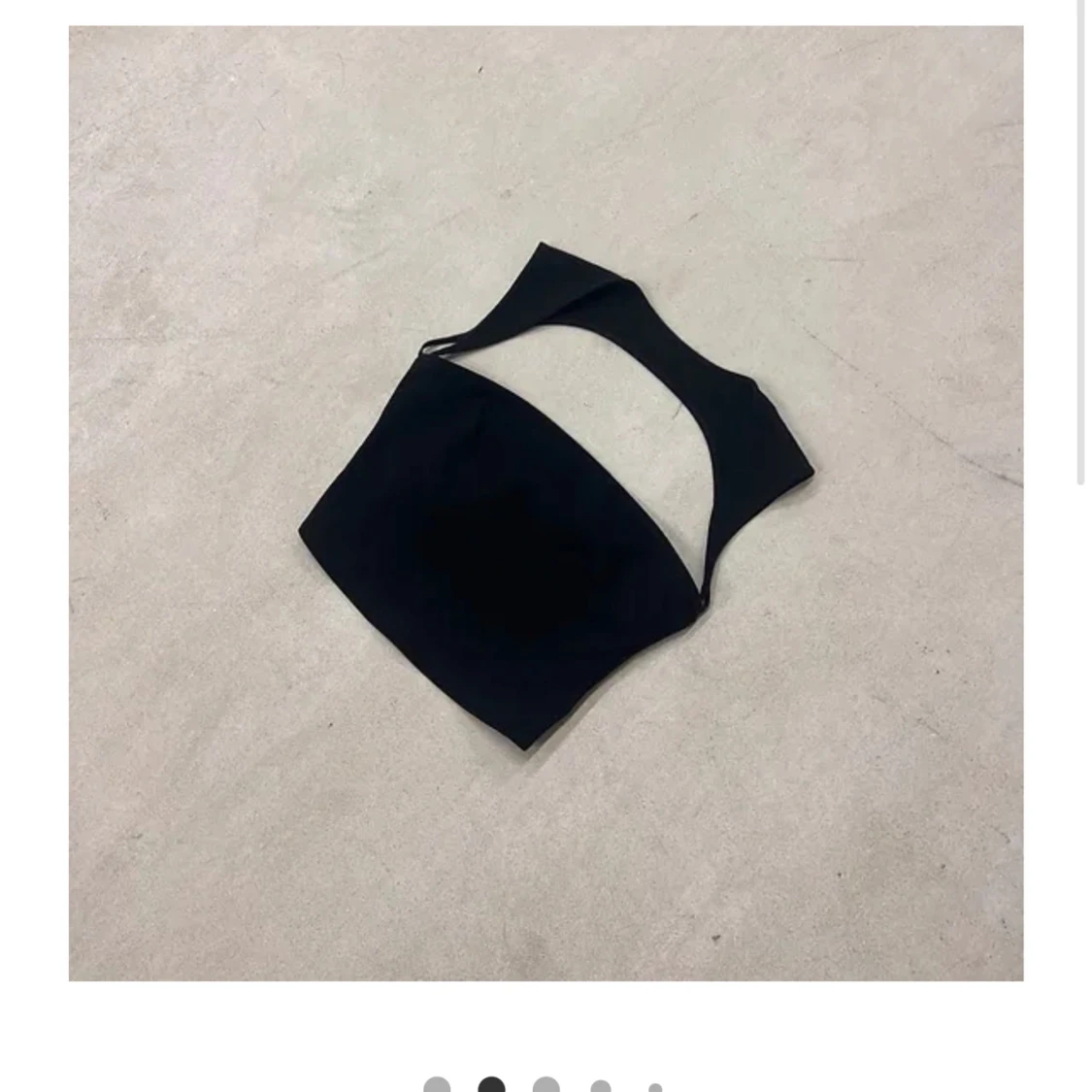 Alobha label open back top - 91