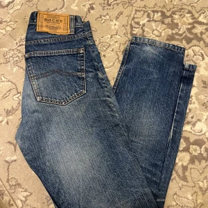 Jeans - Från Rocky 