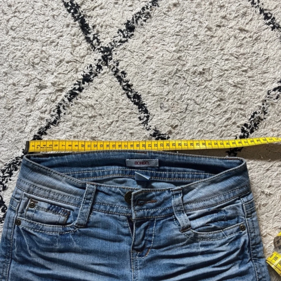 Lågmidjade bootcut - 91