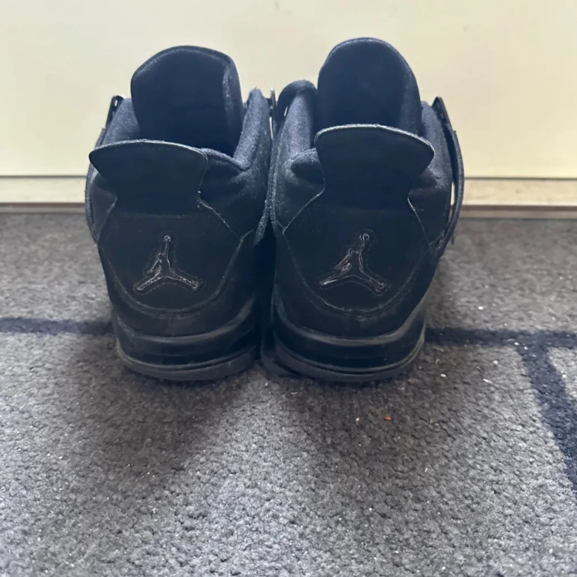 Jordan 4 black cats - 92