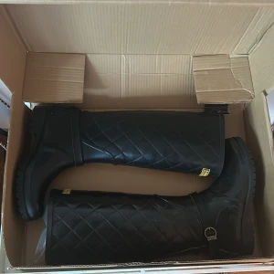 Barbour skor💕💕 - Barbour skor i storlek 37💓Helt nya  Kartong medföljer😊 