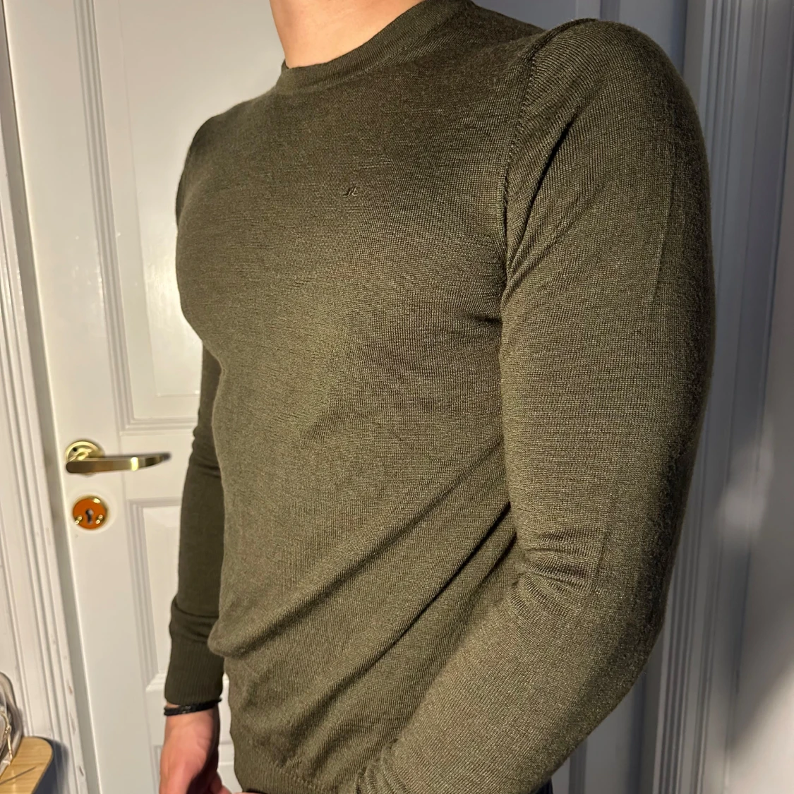 Olivgrön tröja från J.Lindeberg - 90