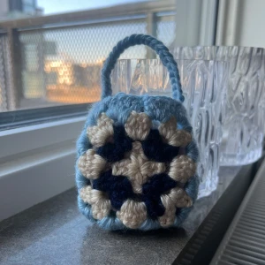 Snus väska/pouch - Virkad snusväska, gjort själv, 22 kr frakt därav det låga priset❤️