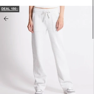 Lager 157 mjukisbyxor - Säljer dessa mjukisbyxor från lager 157 pågrund av att de inte kommer till användning , köpta för 200kr❤️