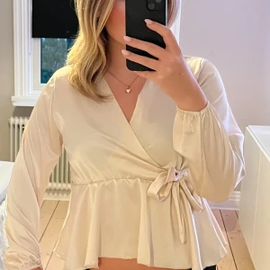 Missäy blus - Superfin Missäy blus, använd 1 gång🌸