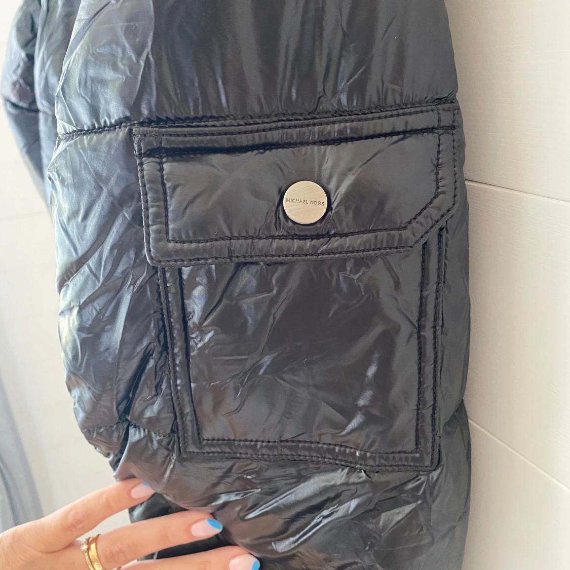 Svart pufferjacka från Michael Kors - 93