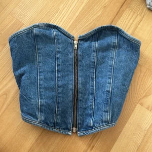 Korsett topp jeans  - Storlek S, som ny!