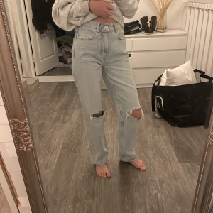 Jeans  - Aldrig använda 